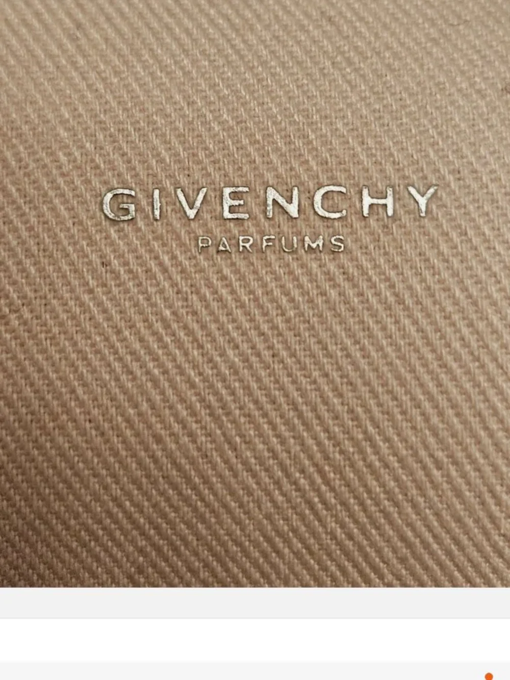 Givenchy Blush Pink Toiletries Makeup Bag. Silver Charm 5